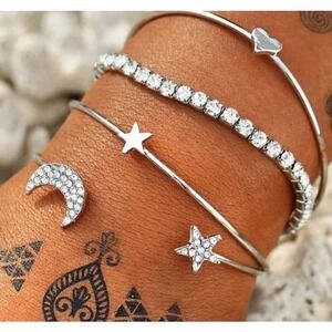 NWT Silver Bangle Bracelet‎ Set Crystal Star Moon Heart Charm Stackable Jewelry